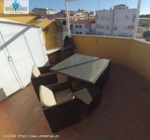 INMOHOUSE VENDE ÁTICO SEMINUEVO (REF M101) - ALBACETE