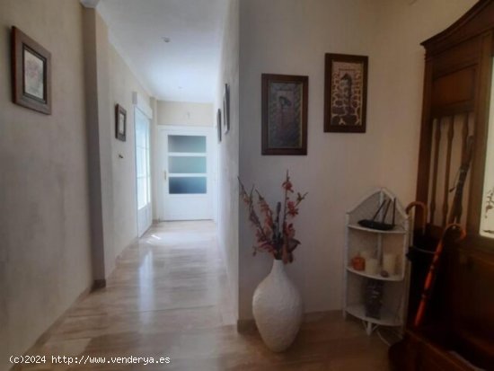 Villa en venta en Monóvar (Alicante)