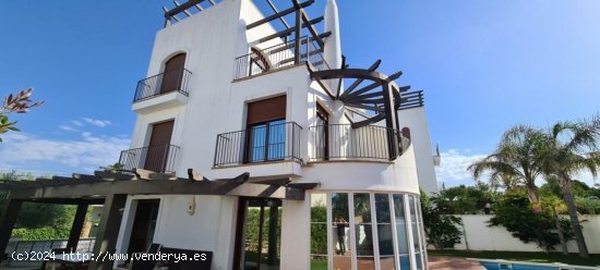 Casa en venta en L Ampolla (Tarragona)