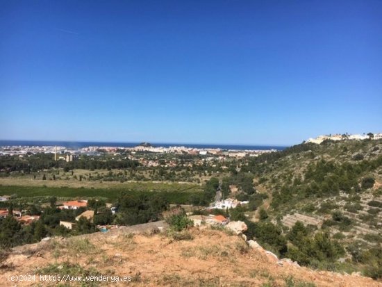 Parcela en venta en Dénia (Alicante)