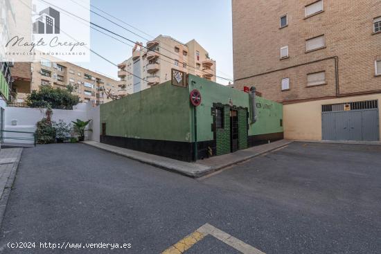 Local comercial de 200 m2 cerca del estadio Los Carmenes, magnifica oportunidad de inversion - GRANA