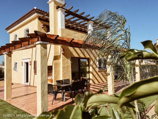  Villa en venta en Cuevas del Almanzora (Almería) 