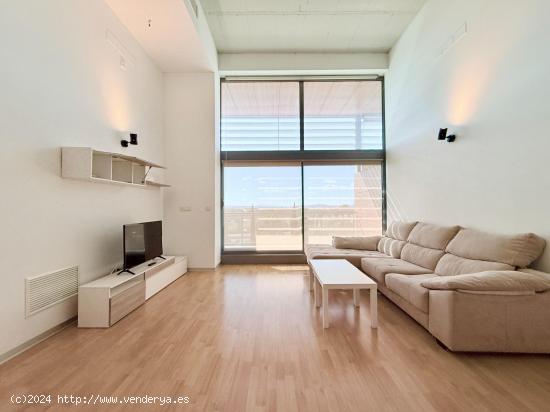  Loft luminoso en complejo con piscina y garaje - VALENCIA 