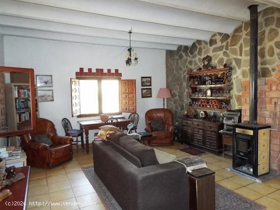 Finca en venta en Ayora (Valencia)