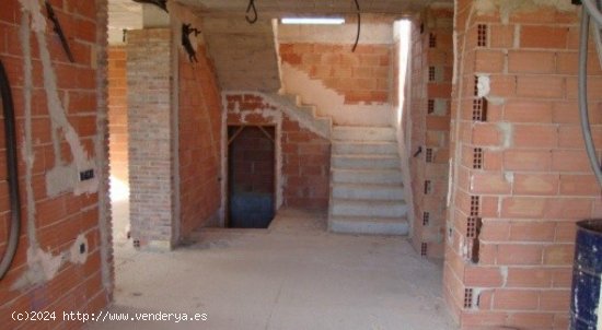 Villa en venta en Ayora (Valencia)