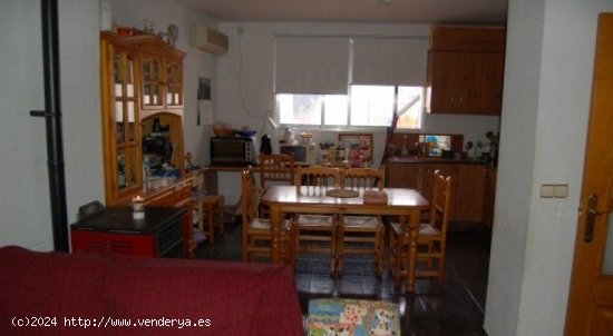 Apartamento en venta en Ayora (Valencia)