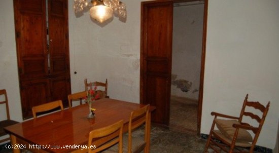 Casa en venta en Ayora (Valencia)