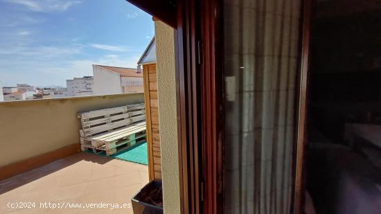 ATICO CON GRAN TERRAZA EN EL CENTRO DE MÉRIDA, A UN PASO DE LA CALLE SANTA EULALIA - BADAJOZ