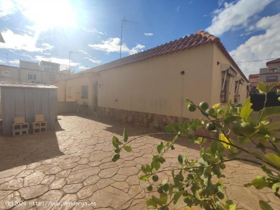 Chalet en venta en Elche (Alicante)