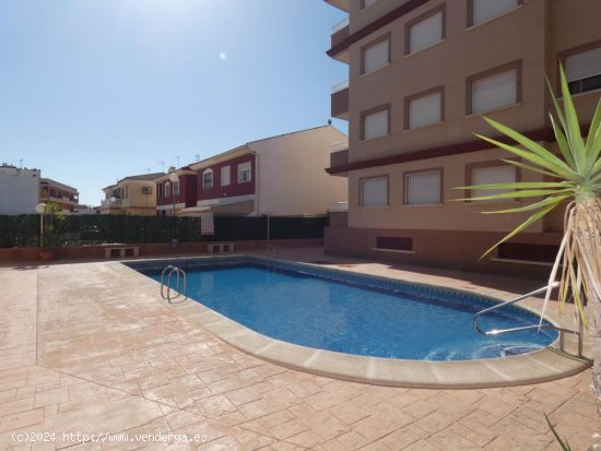 Apartamento en venta en Algorfa (Alicante)