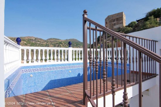  Casa en venta en Vélez de Benaudalla (Granada) 