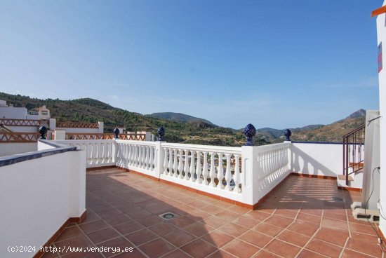 Casa en venta en Vélez de Benaudalla (Granada)