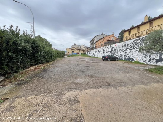 Edificio en venta en Ayerbe (Huesca)