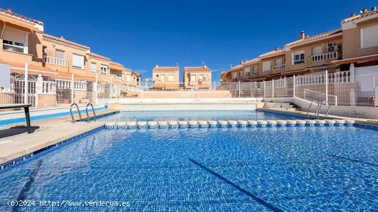 Bungalow en venta en Santa Pola (Alicante)