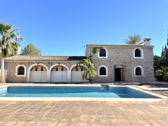 Villa en venta en Jalón (Alicante)