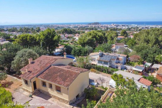 Villa en venta en Dénia (Alicante)