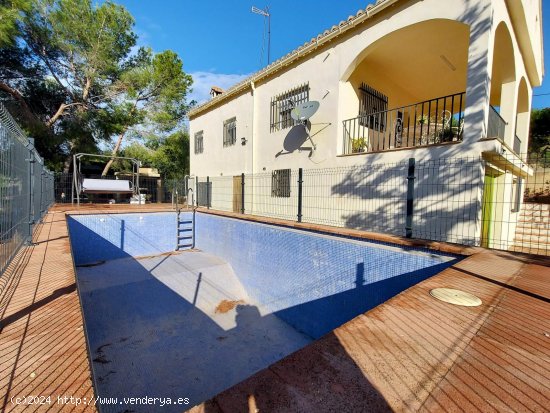 Villa en venta en Albalat dels Tarongers (Valencia)