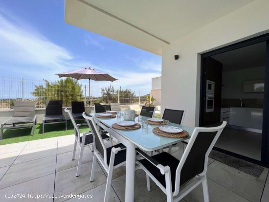 Villa en venta en San Miguel de Salinas (Alicante)