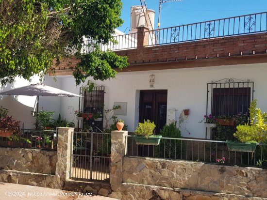 Casa en venta en Guaro (Málaga)