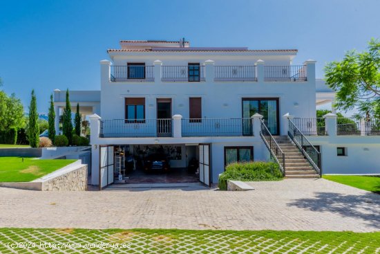 Villa en venta en Marbella (Málaga)