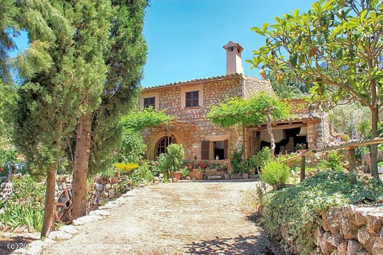 Casa en venta en Fornalutx (Baleares)