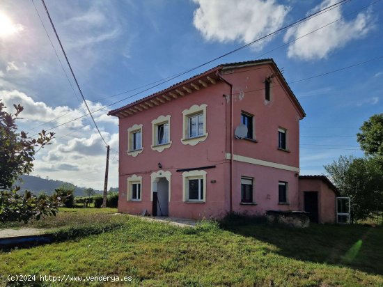 Casa en venta en Belmonte de Miranda (Asturias)