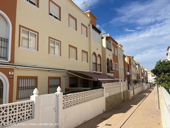 Apartamento en venta en Pilar de la Horadada (Alicante)