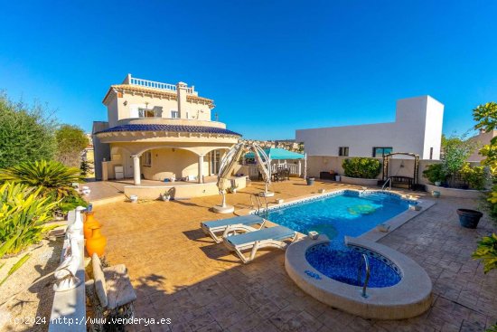 Chalet en venta en Orihuela (Alicante)