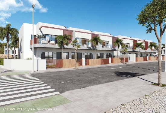 Bungalow en venta a estrenar en Pilar de la Horadada (Alicante)