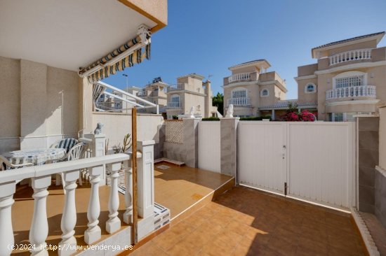 Casa en venta en Torrevieja (Alicante)