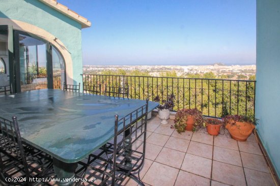 Villa en venta en Dénia (Alicante)