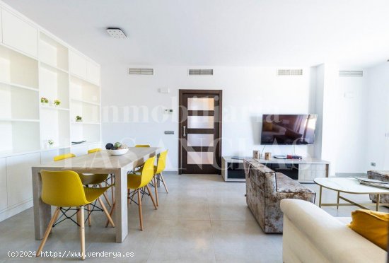 Apartamento en venta en Santa Eulalia del Río (Baleares)