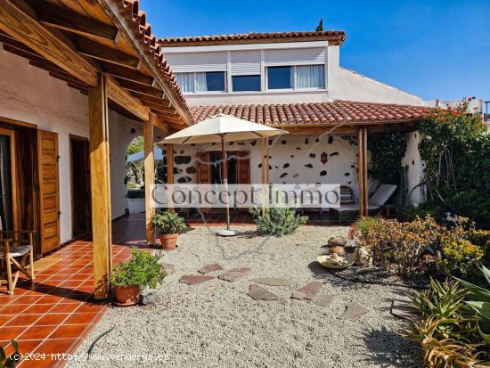 Casa en venta en Guía de Isora (Tenerife)