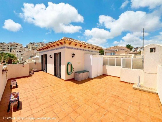 Villa en venta en Orihuela (Alicante)