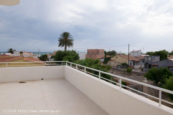 Villa en venta en Els Poblets (Alicante)