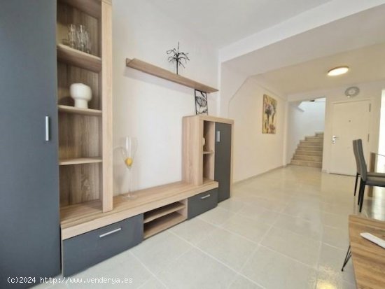 Apartamento en venta en La Nucia (Alicante)