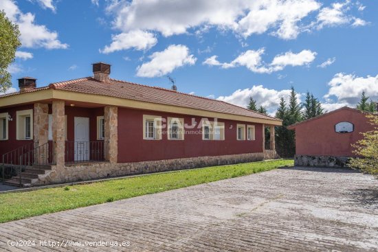  Chalet en venta en Fresno de Cantespino (Segovia) 