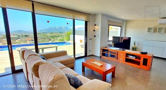 Villa en venta en Benissa (Alicante)