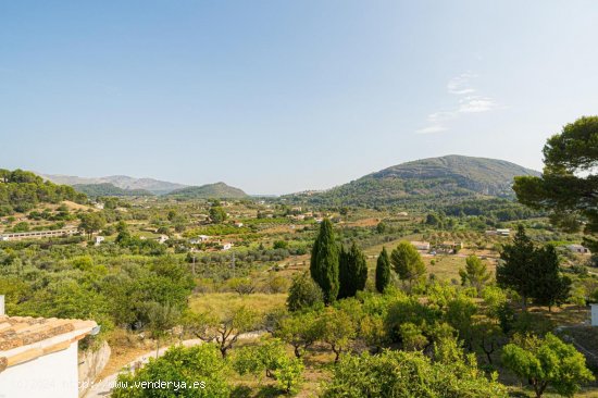 Casa en venta en Parcent (Alicante)