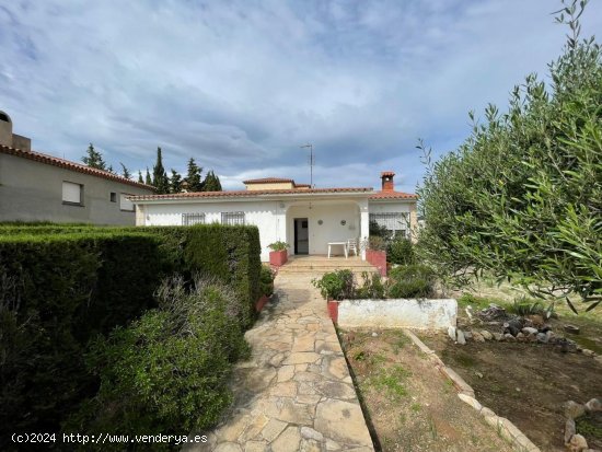 Villa en venta en L Ametlla de Mar (Tarragona)