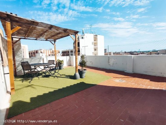 Villa en venta en Dolores (Alicante)