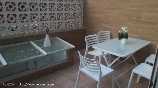 Villa en venta en Guardamar del Segura (Alicante)