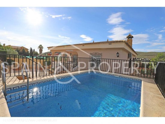  Chalet en venta en Montroy (Valencia) 