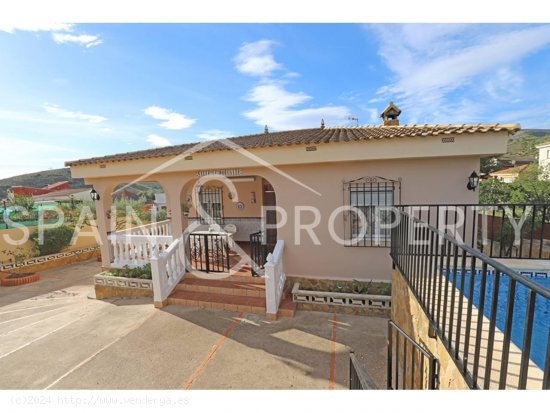 Chalet en venta en Montroy (Valencia)