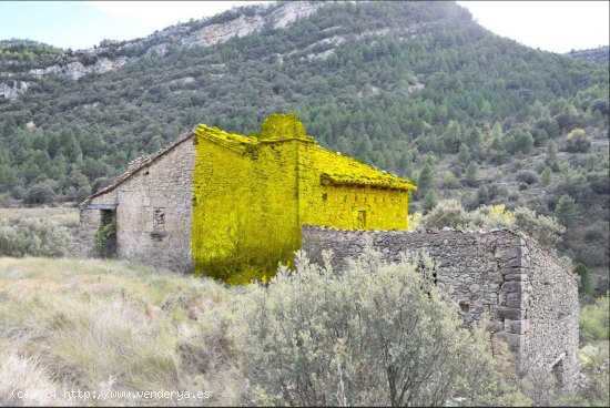 Finca en venta en La Pobla de Benifassà (Castellón)