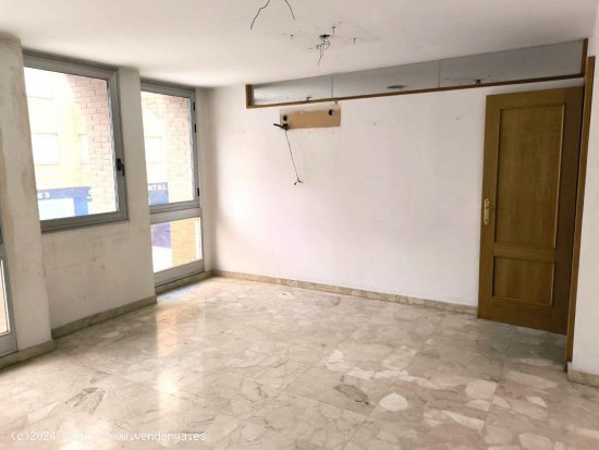 Oficina en venta en Vélez-Málaga (Málaga)