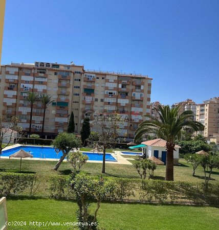  Apartamento en alquiler en Torrox (Málaga) 