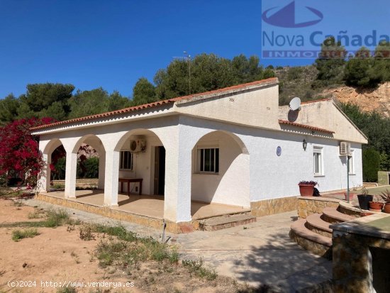  Villa en venta en Vilamarxant (Valencia) 