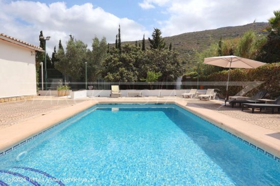 Finca en venta en Dénia (Alicante)