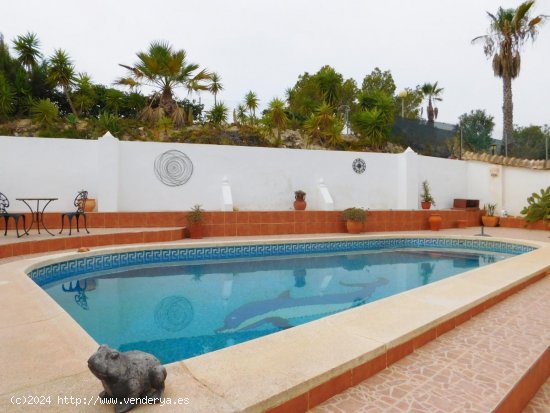 Villa en venta en San Miguel de Salinas (Alicante)